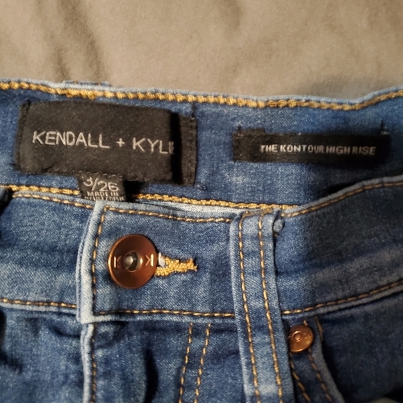 KENDALL + Kylie the contour high rise jeans - Picture 4 of 7